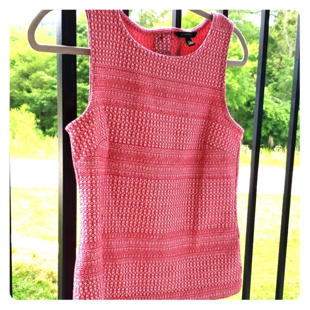 Banana Republic Buttoned Back Sleeveless Top